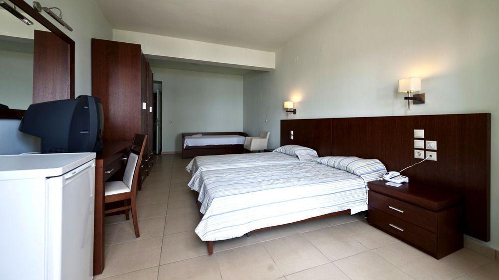 Skiathos Club Hotel & Suites Vasilias  Zewnętrze zdjęcie