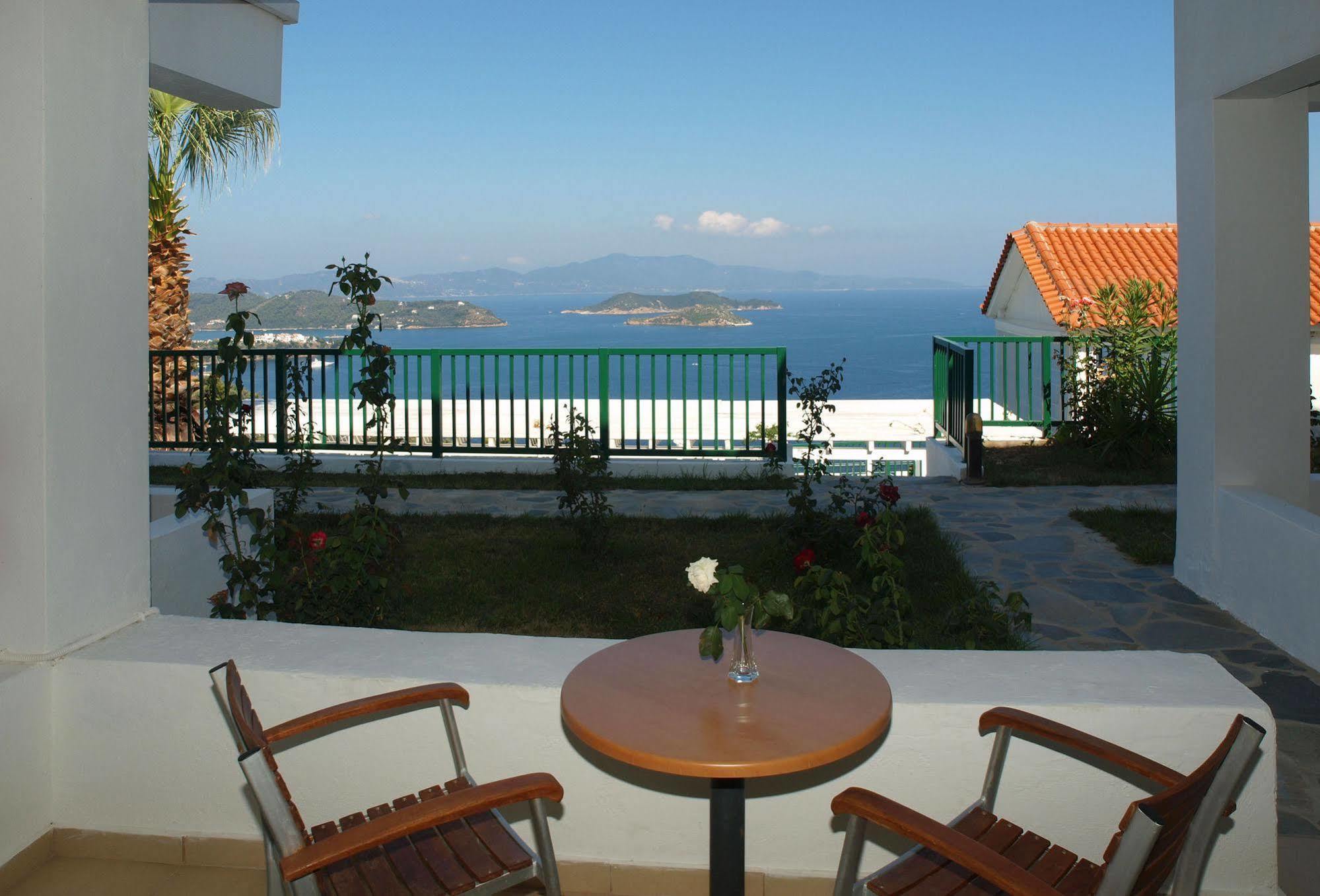 Skiathos Club Hotel & Suites Vasilias  Zewnętrze zdjęcie