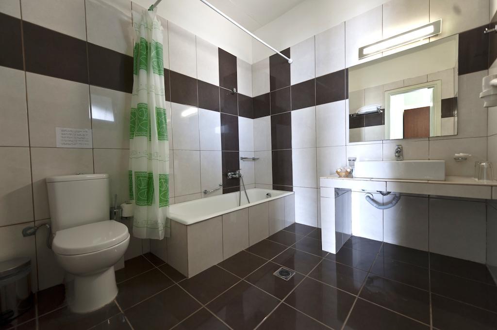 Skiathos Club Hotel & Suites Vasilias  Zewnętrze zdjęcie