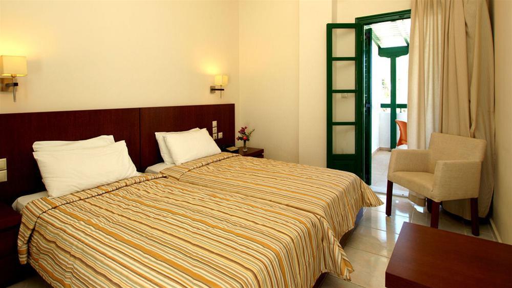 Skiathos Club Hotel & Suites Vasilias  Zewnętrze zdjęcie